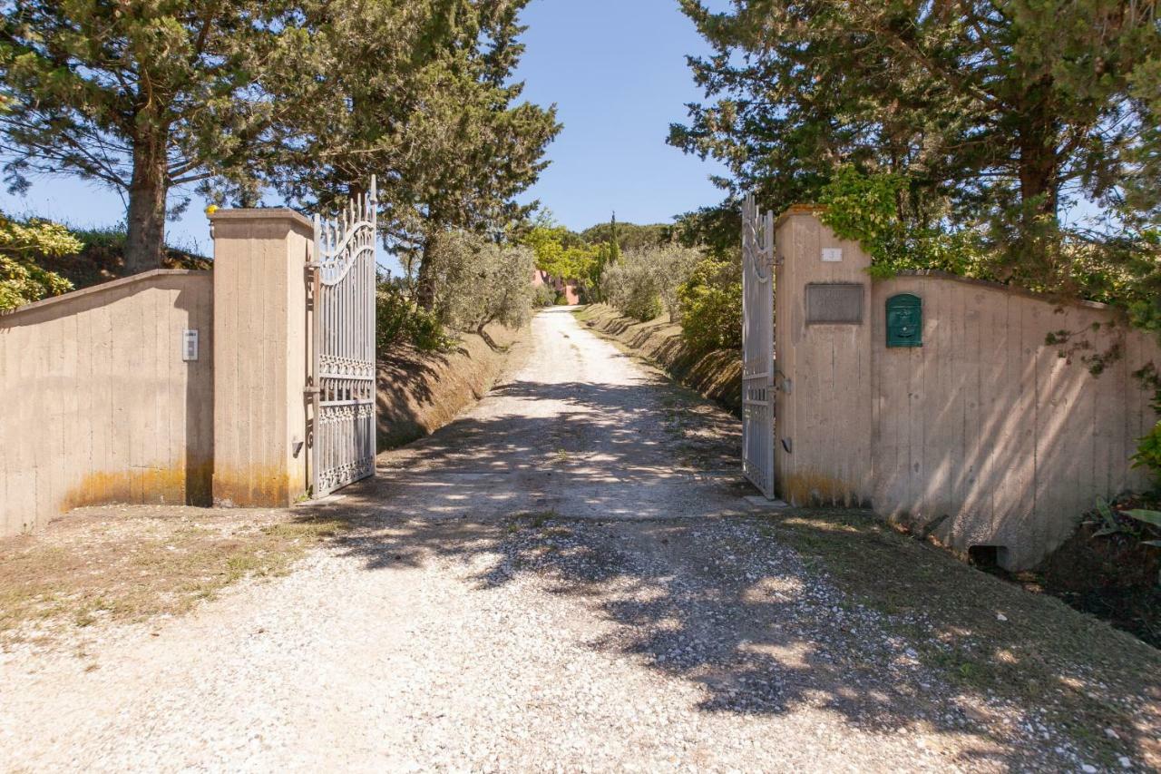 Podere Lo Stringaio Holiday home *